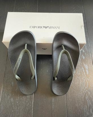 Infradito Armani n°40.