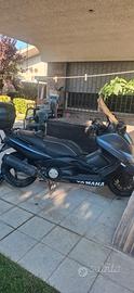 scooter TMAX 500