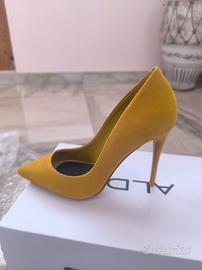 Décolleté color senape