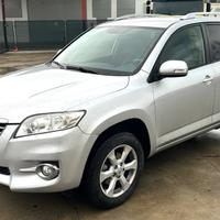 Toyota RAV 4 2.2 D-4D 150 CV DPF Exclusive