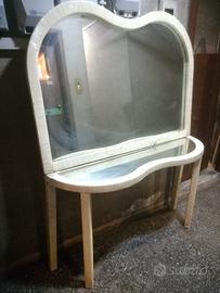 Specchiera e consolle in specchio