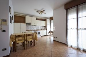 BILOCALE PRONTO DA ABITARE CON BOX!