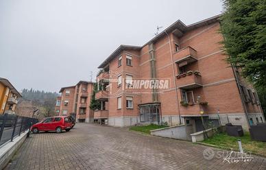 LIUMINOSO QUADRILOCALE IN CENTRO A MONTECAVOLO