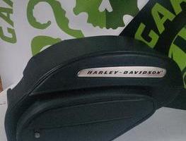 Borsa v-rod dx adattabile ad altre moto
