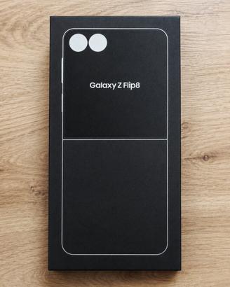 Samsung Z Flip8 512 Gb, nuovo e garanzia Ita