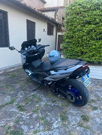 T max 560