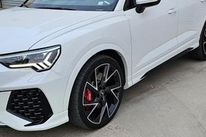 AUDI RSQ3 SPORTBACK 