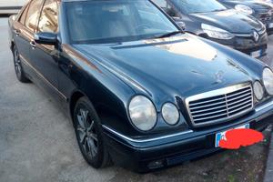 MERCEDES Classe E (W/S210) - 1996
