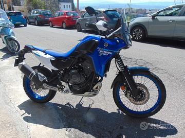 Yamaha Ténéré 700 Low blu anno 2025 km 10.000