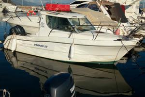 SESSA DORADO 22 Pilotina fuoribordo
