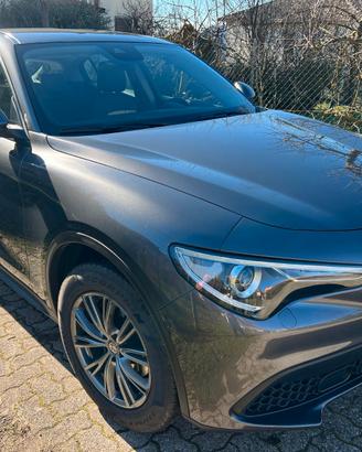 Alfa Romeo Stelvio 2.2 Turbo Diesel 190  Q4 Sprint