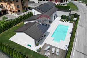 Villa singola - Ponte nelle Alpi