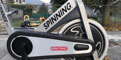 Spinning. Spinbike Professionale StarTrac