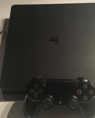 Console ps4 SLIM 1 TB PlayStation 4 come nuova