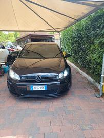 Volkswagen Golf GTI 2.0 TSI 5p.