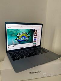 Apple MacBook M1 13" 2020