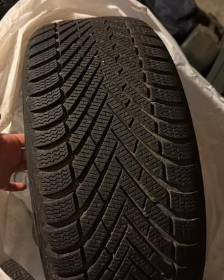 Pneumatici Pirelli invernali cerchio 18