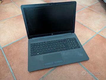 HP 250 g7 laptop non funzionante (display integro)