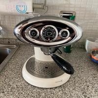 Macchina caffè Illy X1 Iperespresso da riparare