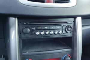 Autoradio PEUGEOT 207 del 2007
