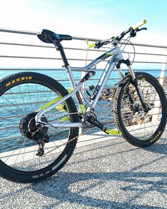 MTB Rockrider st900s