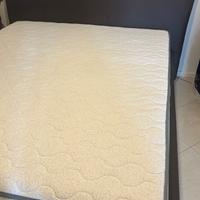 letto contenitore con materasso in lattice