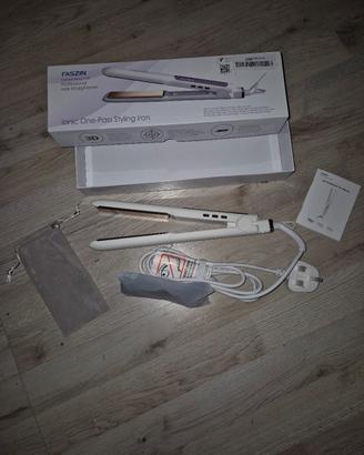 Piastra per capelli 