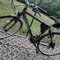 BICICLETTA TOURING