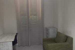 Camera per studentessa