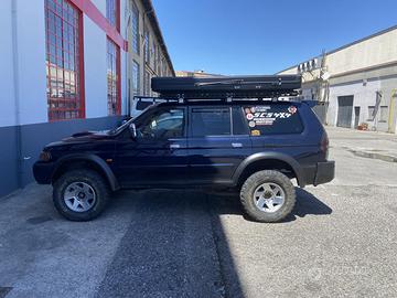 Mitsubishi pajero sport