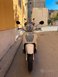 Aprilia Scarabeo 200 - 2012