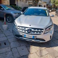 Mercedes gla