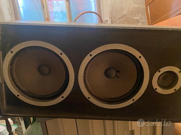 casse acustiche in buono stato