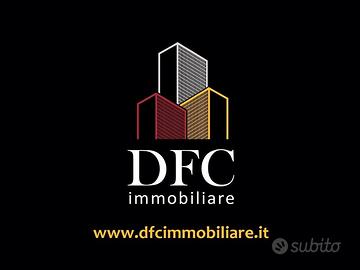 Appartamento Ristrutturato + Cortile Via Marina