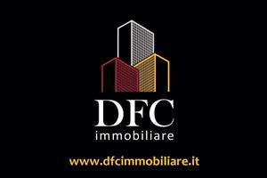 Appartamento Ristrutturato + Cortile Via Marina