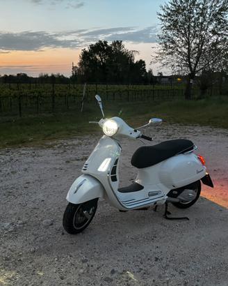 Vespa GTS 125