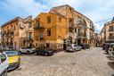 palazzina-indipendente-su-3-livelli-a-castelbuono