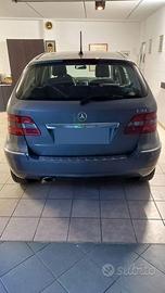 MERCEDES B180 Cambio automatico 91.000Km
