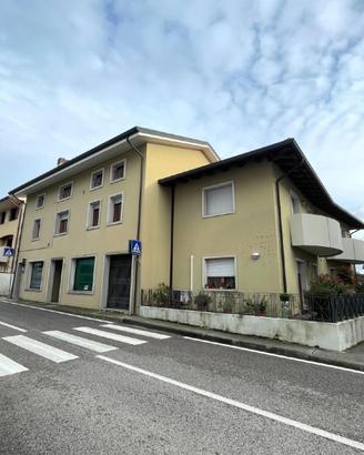 LUMINOSO APPARTAMENTO BICAMERE - POSSIBILITA' D...