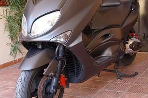 Yamaha Tmax 500