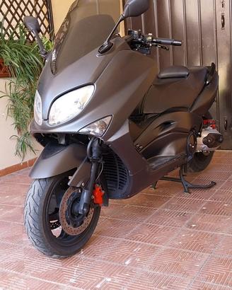 Yamaha Tmax 500