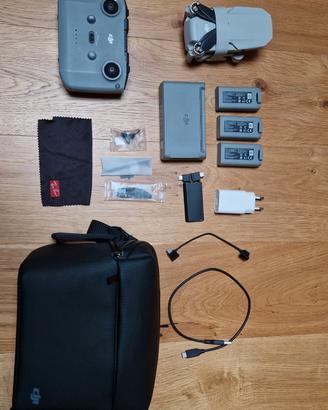 DJI Mini 2 4K + Fly More Combo