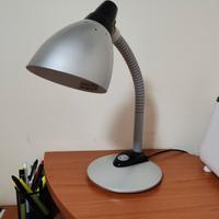 lampada da scrivania 