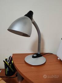 lampada da scrivania 