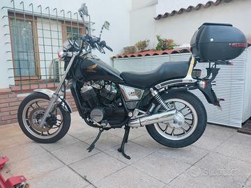 Honda VT 500 Custom