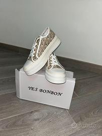 Scarpe taglia 38