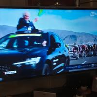 LG Smart TV UHD 4K 49"