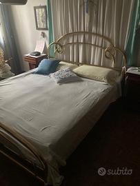 Letto matrimoniale