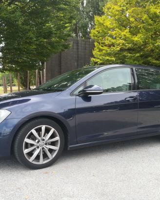 Golf VII Highline 1.6 TDI Bluemotion- 2013 usata