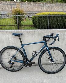 Giant TCR 2025 Advanced Pro 0 Kom